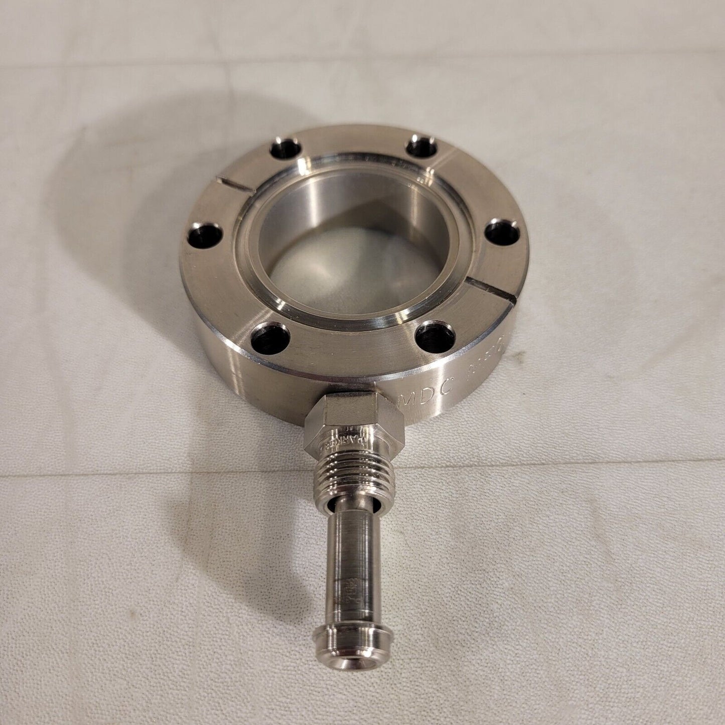 MDC MFG 2.75" DN35CF Conflat Flange To 1/4" VCR Fitting Adaptor FOR PARTS ONLY