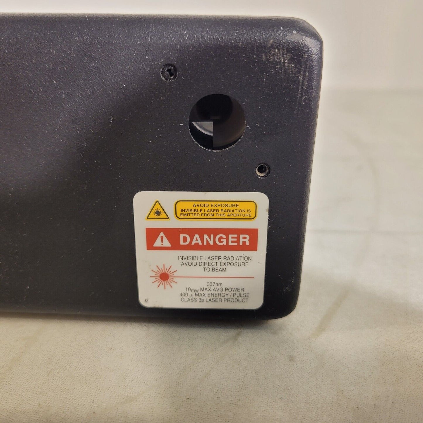 Spectra Physics 337SI-63 Laser 337nm 3mW Avg Power 20 Hz Repetition 0.1nm BW