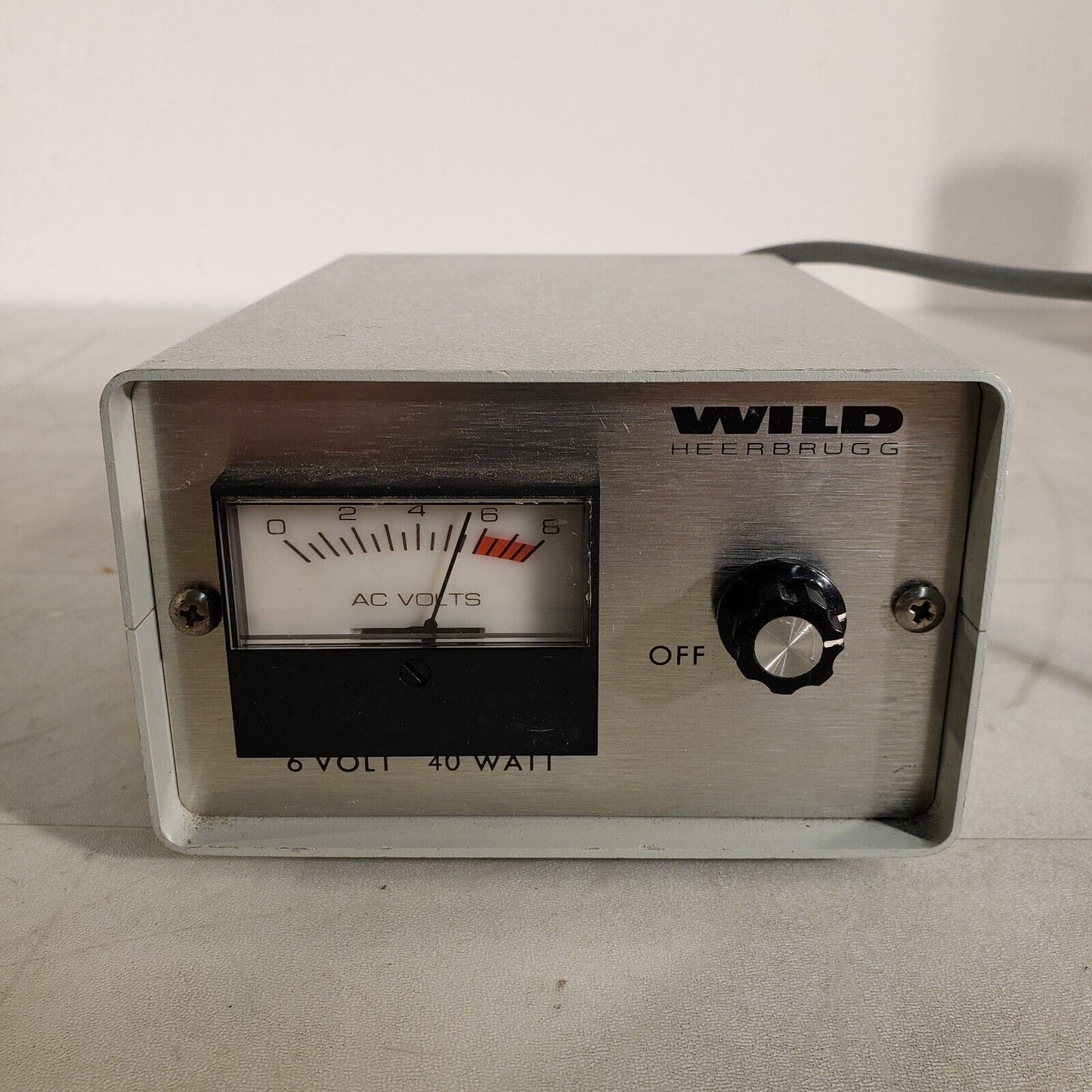 Wild Heerbrugg 001018 A 6V 40W Microscope Lamp Power Supply 120V 50W Input