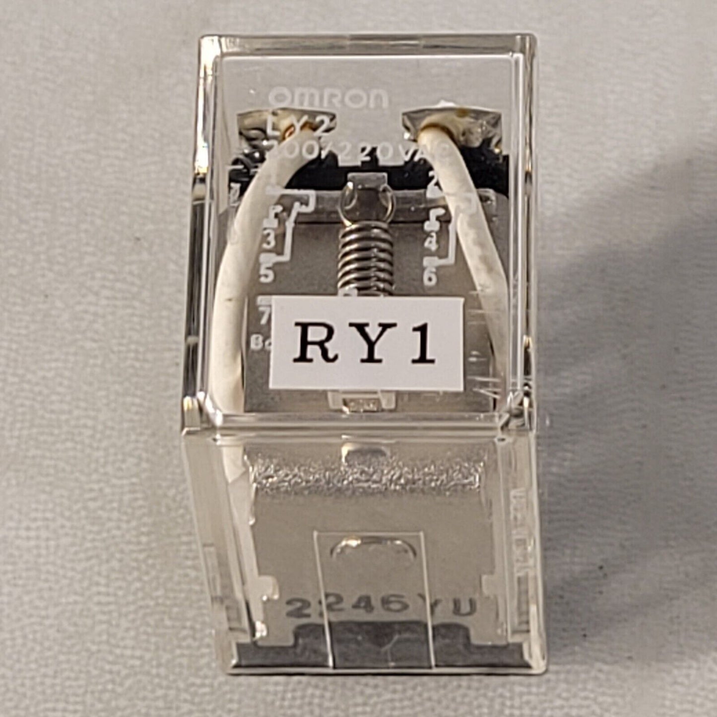Omron LY2N 200/220 VAC Relay Electromagnetic DPDT 10A 110VAC  1/2HP  12A 240VAC