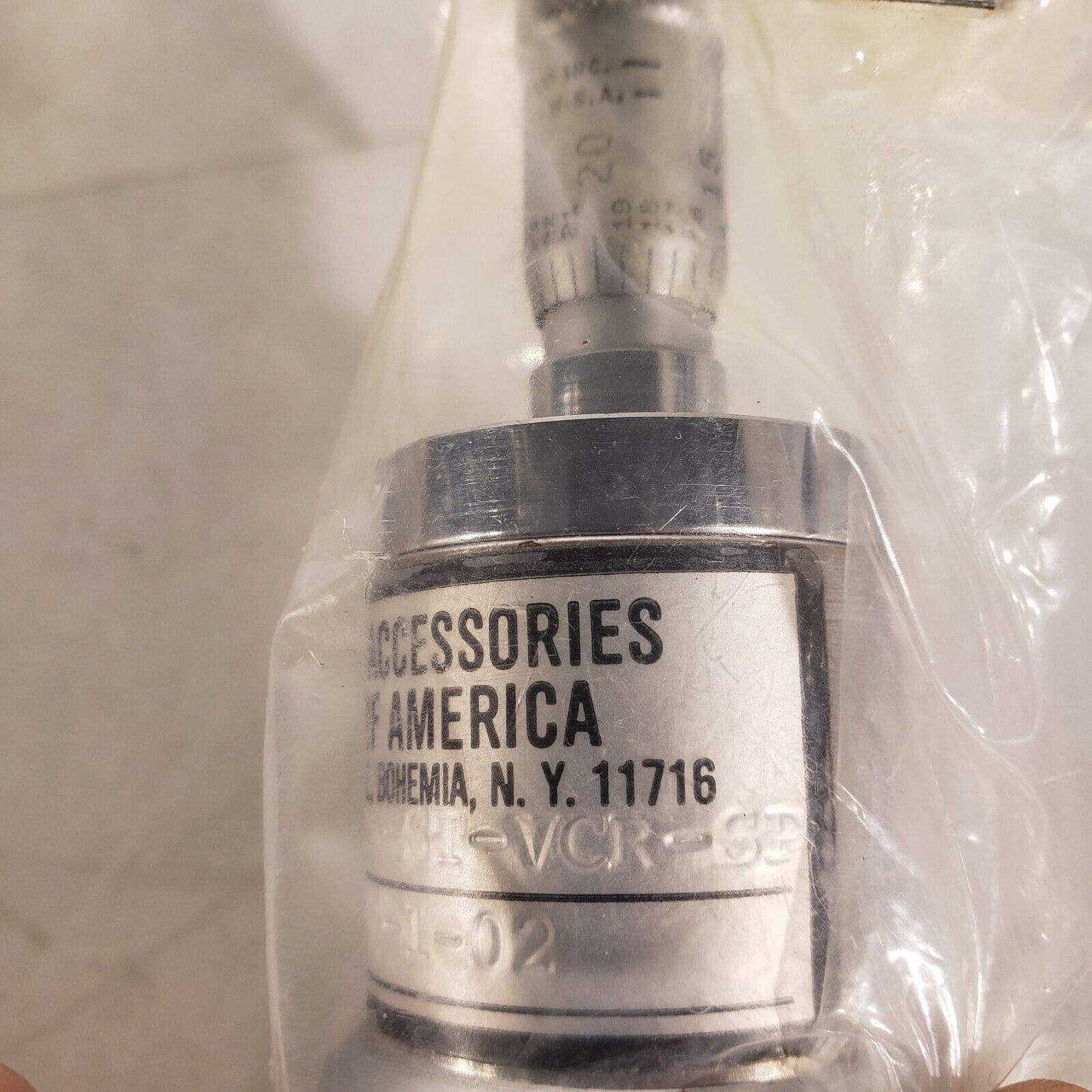 Vacoa MV-25-ST-VCR-SP Micrometer Needle Valve 1/8" VCR Fittings SS High Vacuum