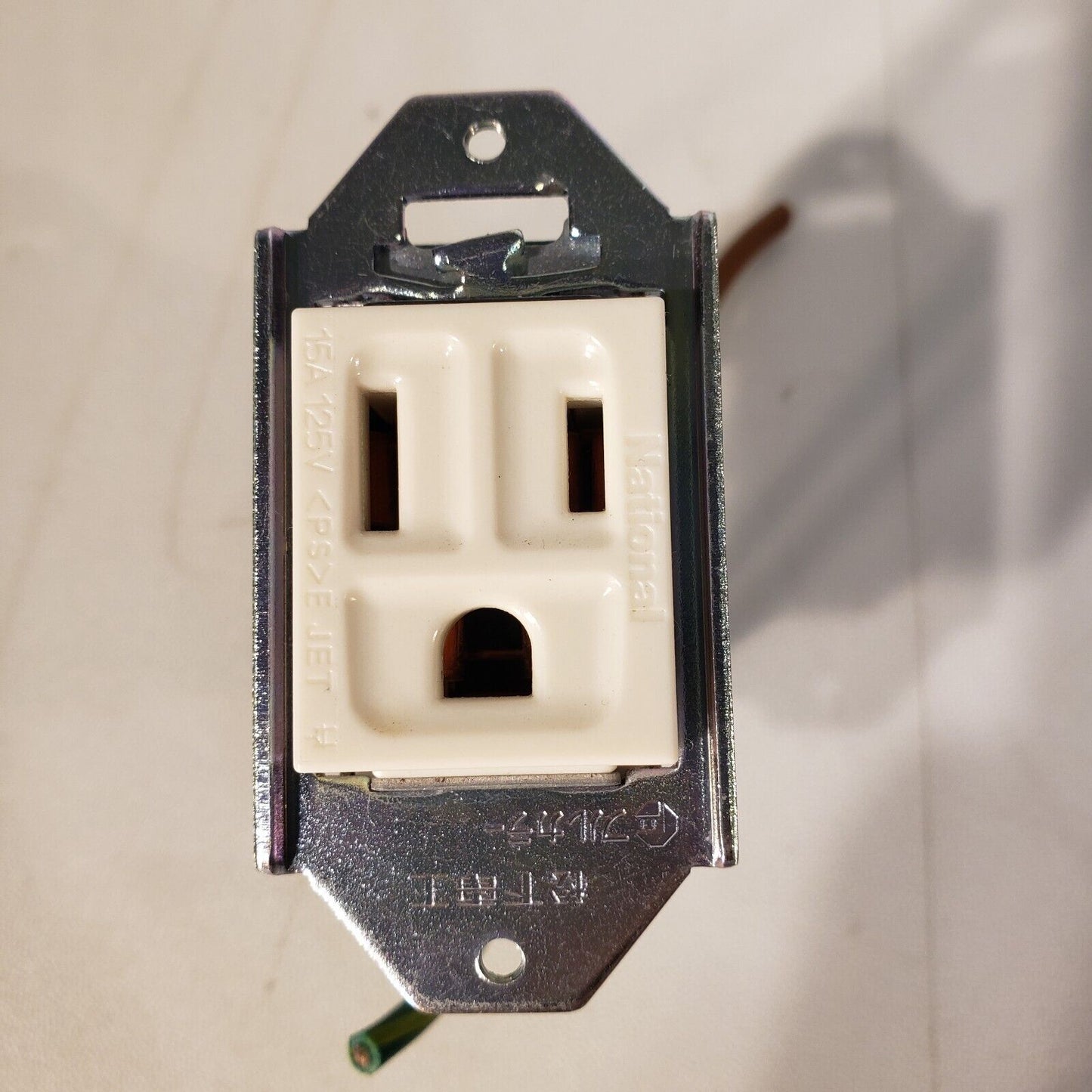 National WN1101 Receptacle 125V 15A Power Entry Socket