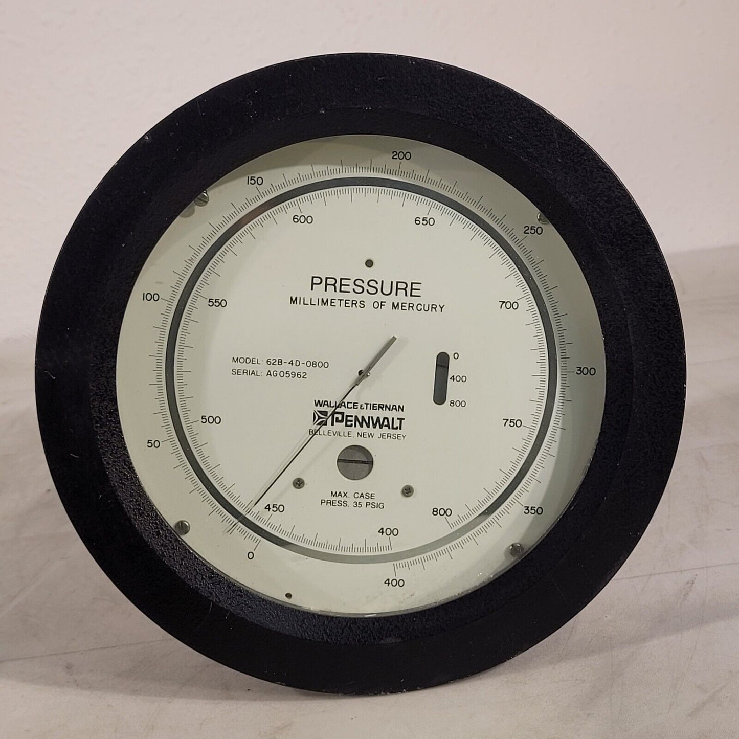 Vintage Pennwalt 62B-4D-0800 Pressure Gauge 0-800 mmHg Millimeters Of Mercury