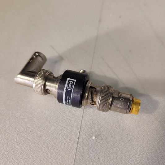 Newport Pin Photodiode 1.76mm X 1.76mm, 3.10mm2 Area BNC Connection RF