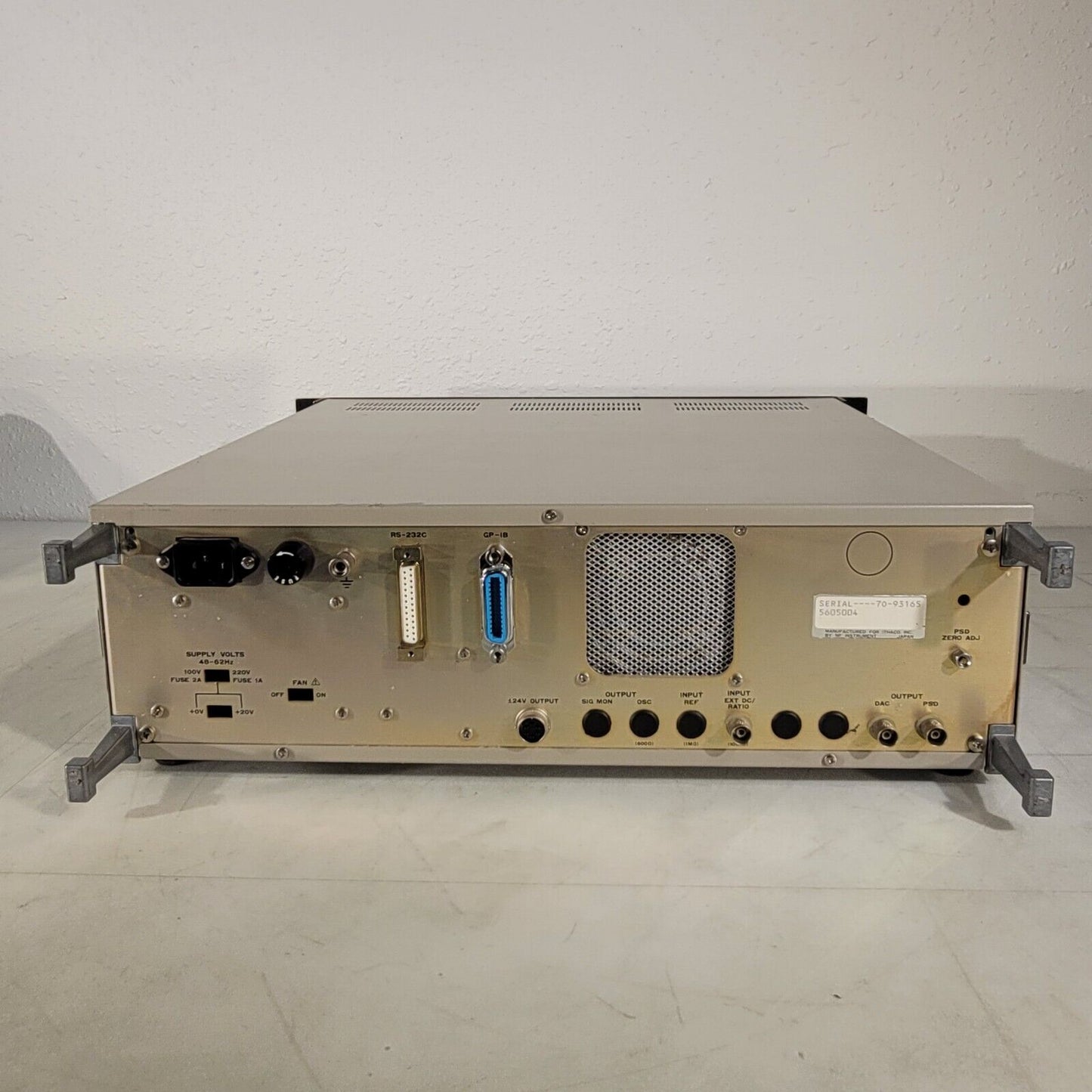 Ithaco 3962A Single Phase Lock-In Amplifier Auto Function Filter Frequency Adj