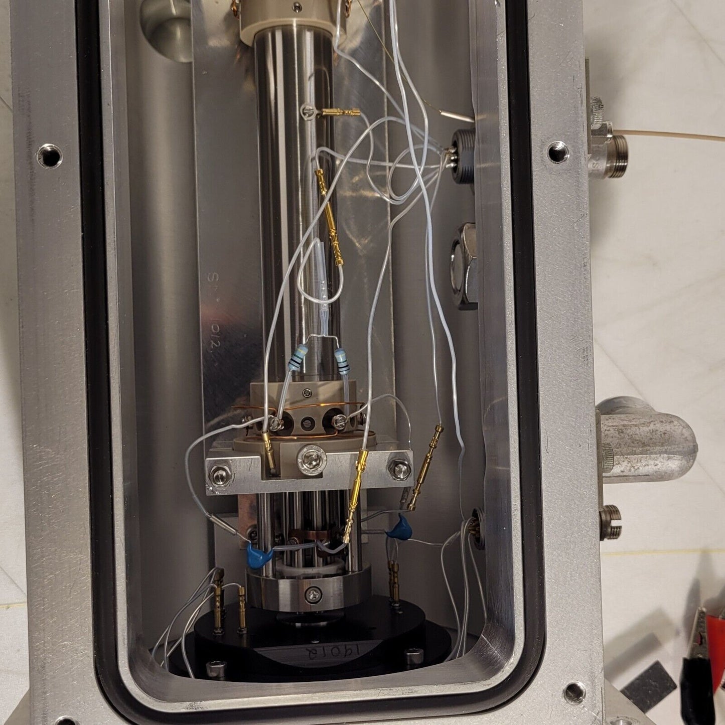 Main Vacuum Chamber From Micromass Q-TOF-ULTIMA Mass Spectrometer w/ Quadrupole