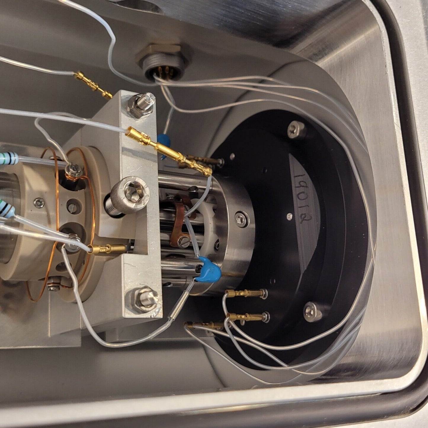 Main Vacuum Chamber From Micromass Q-TOF-ULTIMA Mass Spectrometer w/ Quadrupole