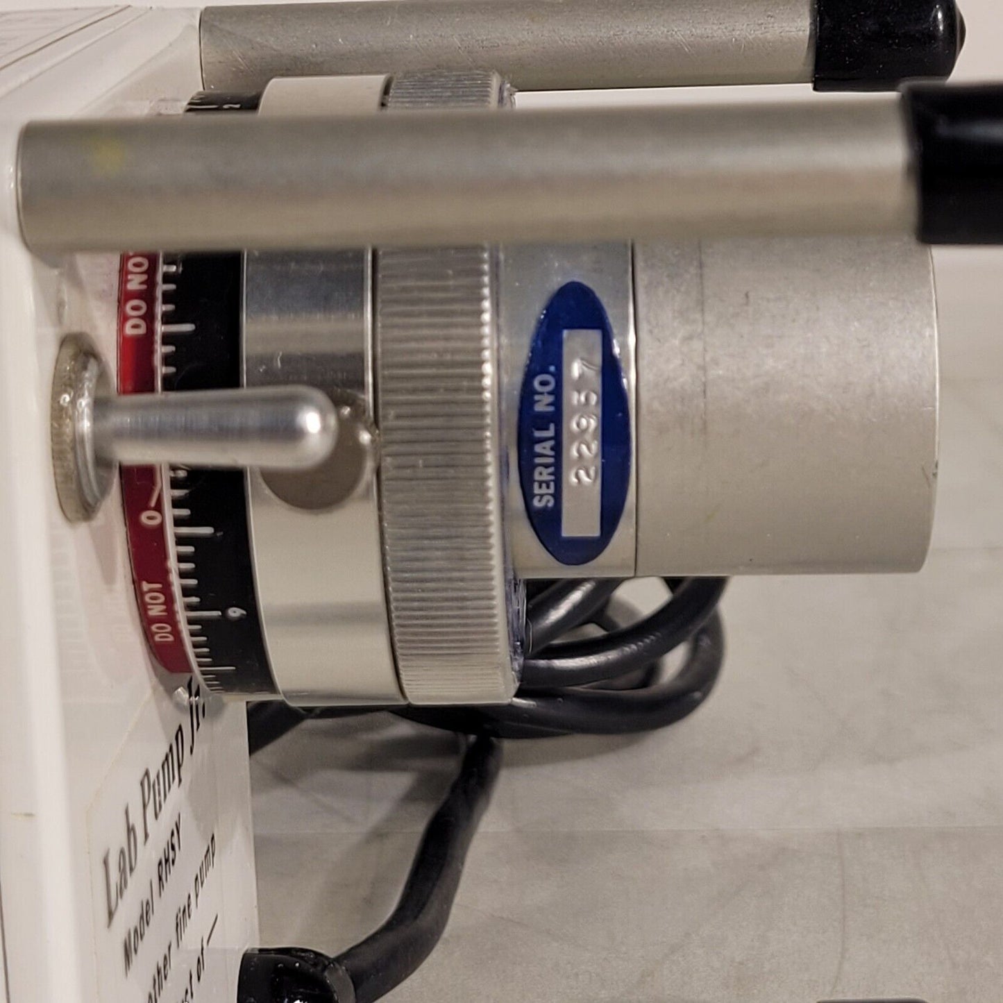 Fluid Metering Lab Pump Jr RHSY Synchronous Pump 115V 60Hz