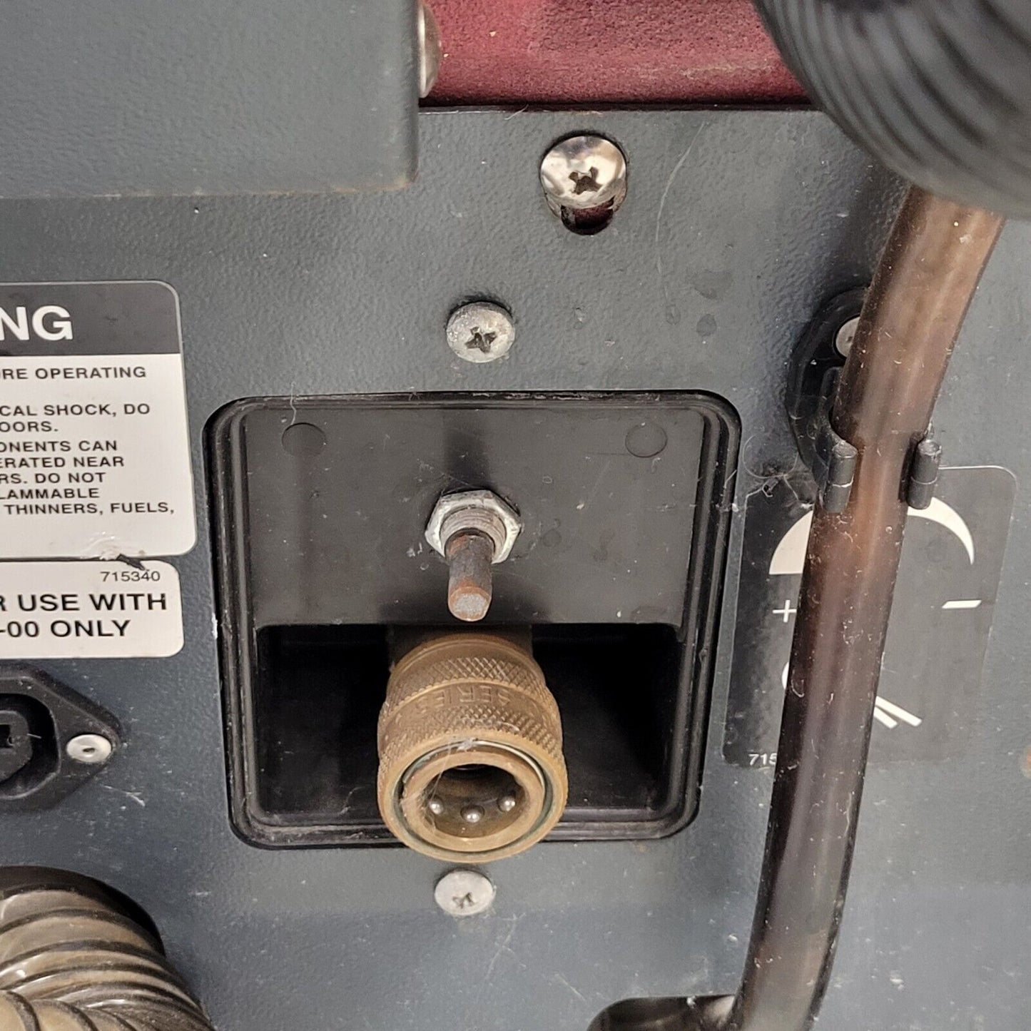 Minuteman X17 Carpet Cleaner Pro-Grade Eco Extractor Missing Spray Knob X17115