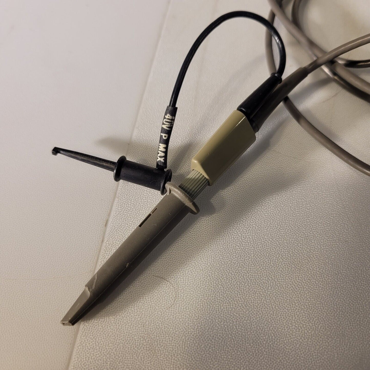 Tek Tektronix P6133 Oscilloscope Probe 10x 150MHz 10M Ohm 10.8pF 1.3M