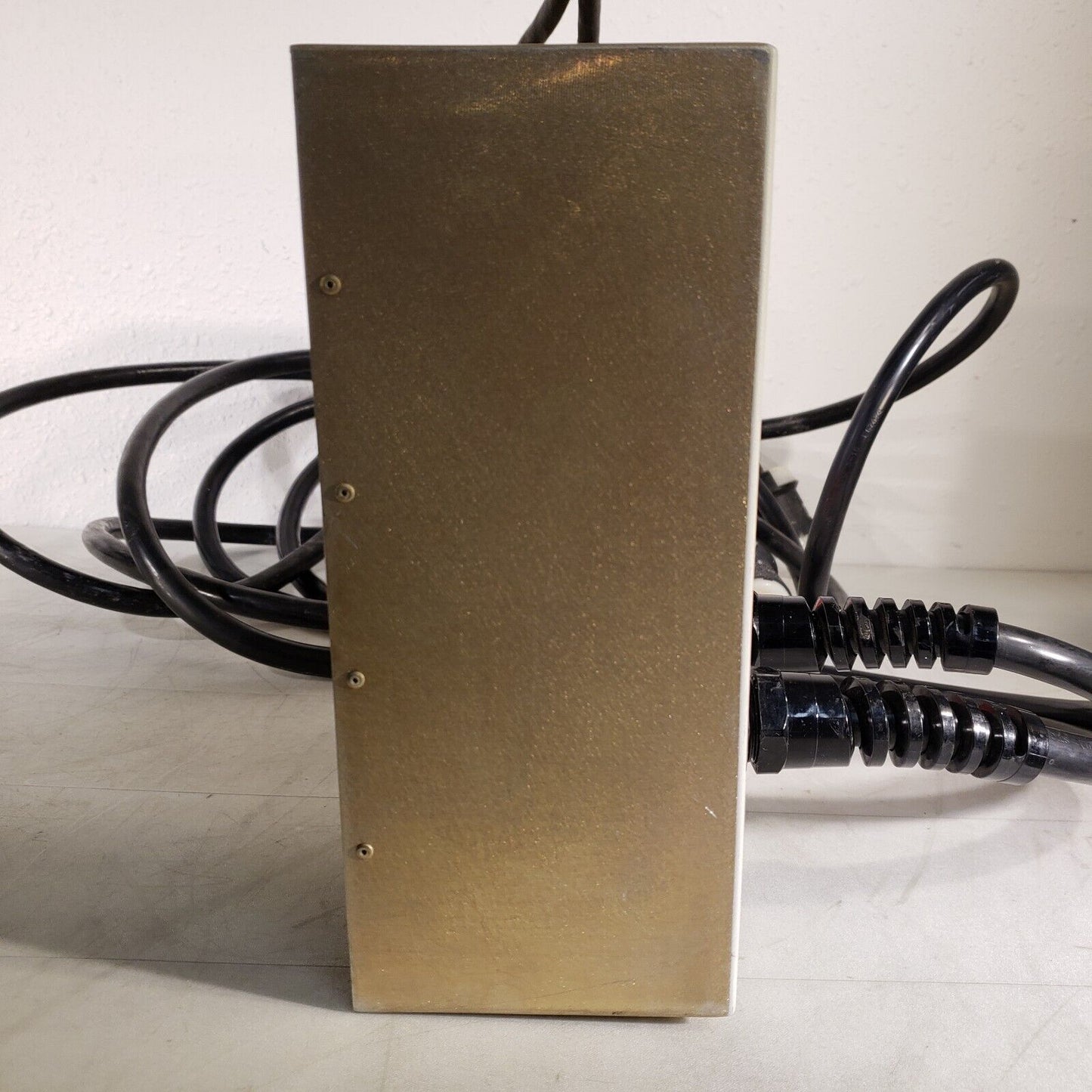 MDS SCIEX Elan 9000 PDU Power Dist Breaker Box 028709 From ICP Mass Spectrometer