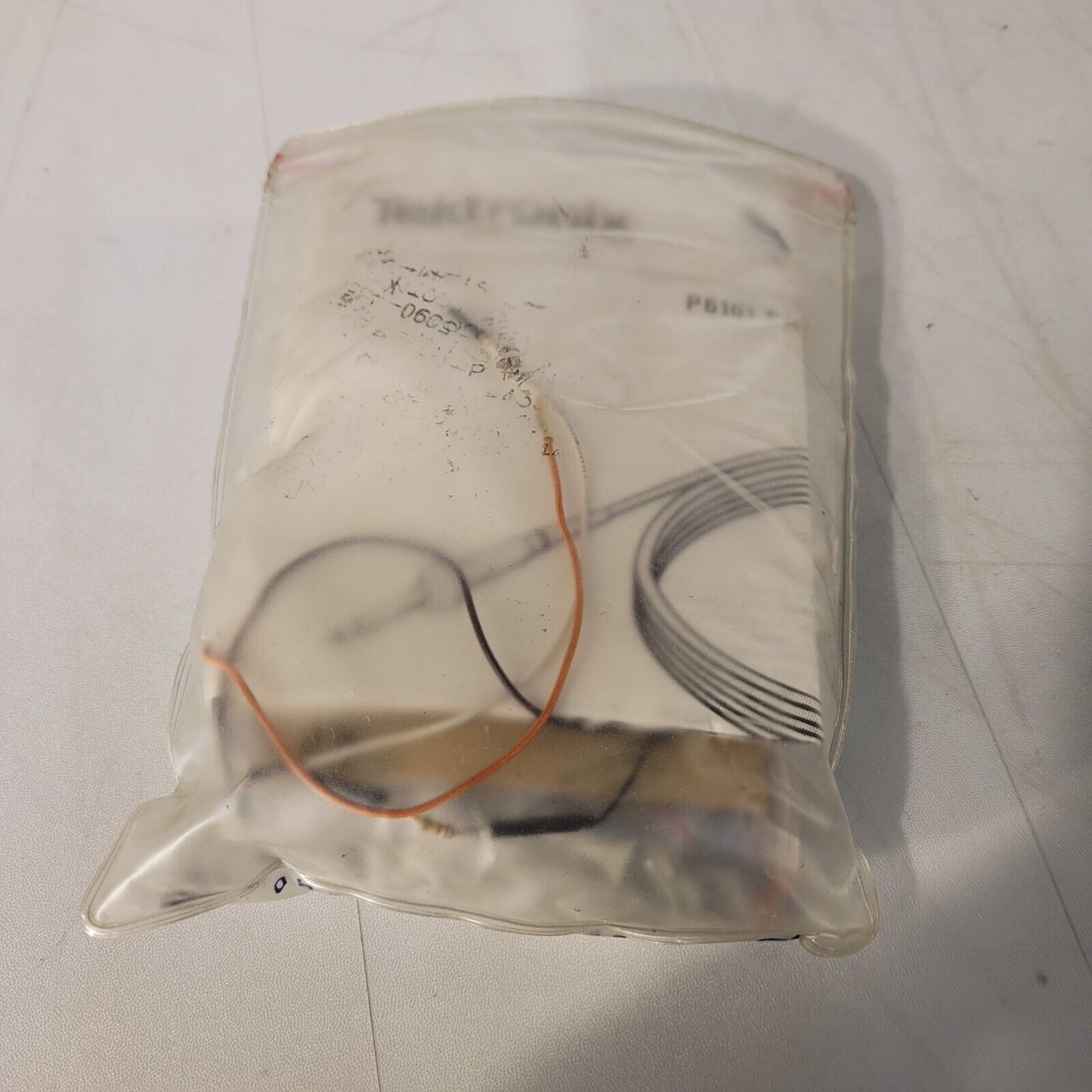 Lot of HP Hewlett Packard and Tek Tektronics Probe Tips, Wires, And Grabbers