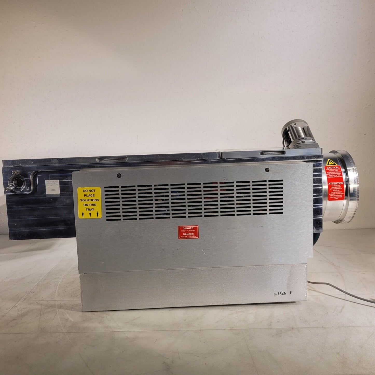 Main Chamber With Sciex 018125-B Board From Perkin Elmer Elan 9000 ICP Mass Spec