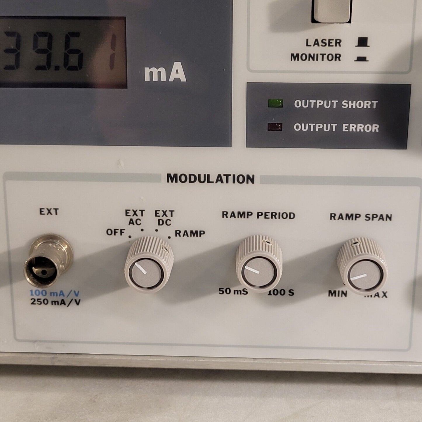 ILX Lightwave LDX-3620 Digital Ultra Low Noise Current Source Unit TESTED WORKS