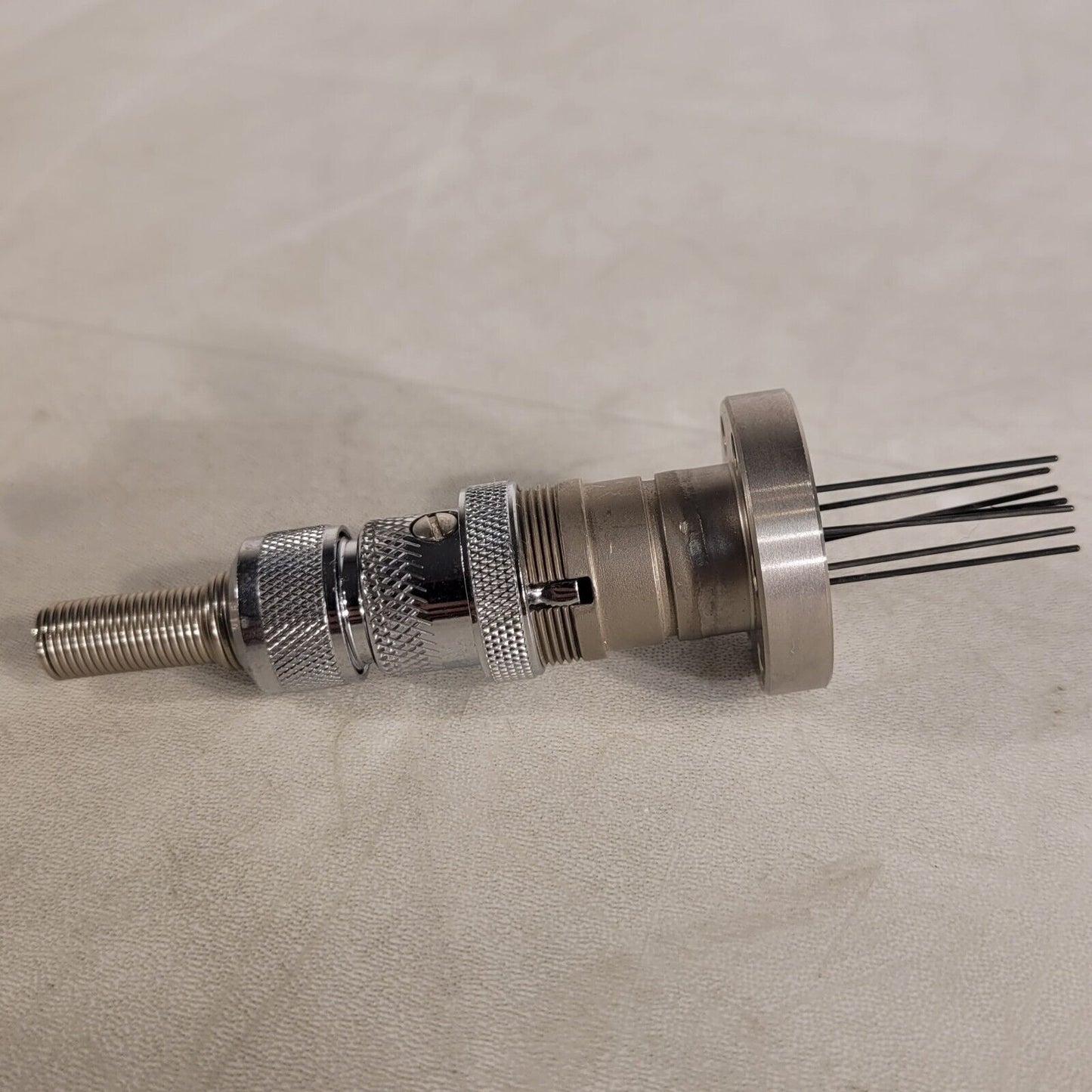 1.33" CF DN16CF Conflat Electrical Feedthrough 7 Pin UHV Ultra High Vacuum