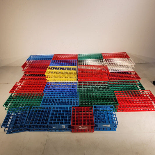 Lot Of Nalgene Plastic Sample Vial Tube Racks 30 Racks Holding 72, 5 Holding 36