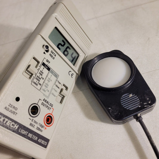 Extech Light Meter 401025 Intensity Lux And Foot Candles Measurement Instrument