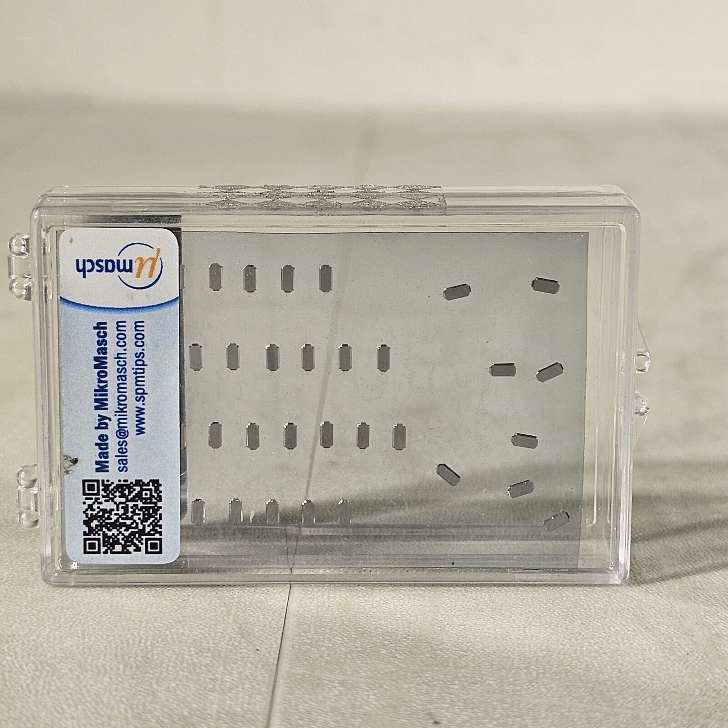 MikroMasch HQ:XSC11/Pt Pack of 29 AFM Cantilevers 4 Tips Per Probe uMasch SPM