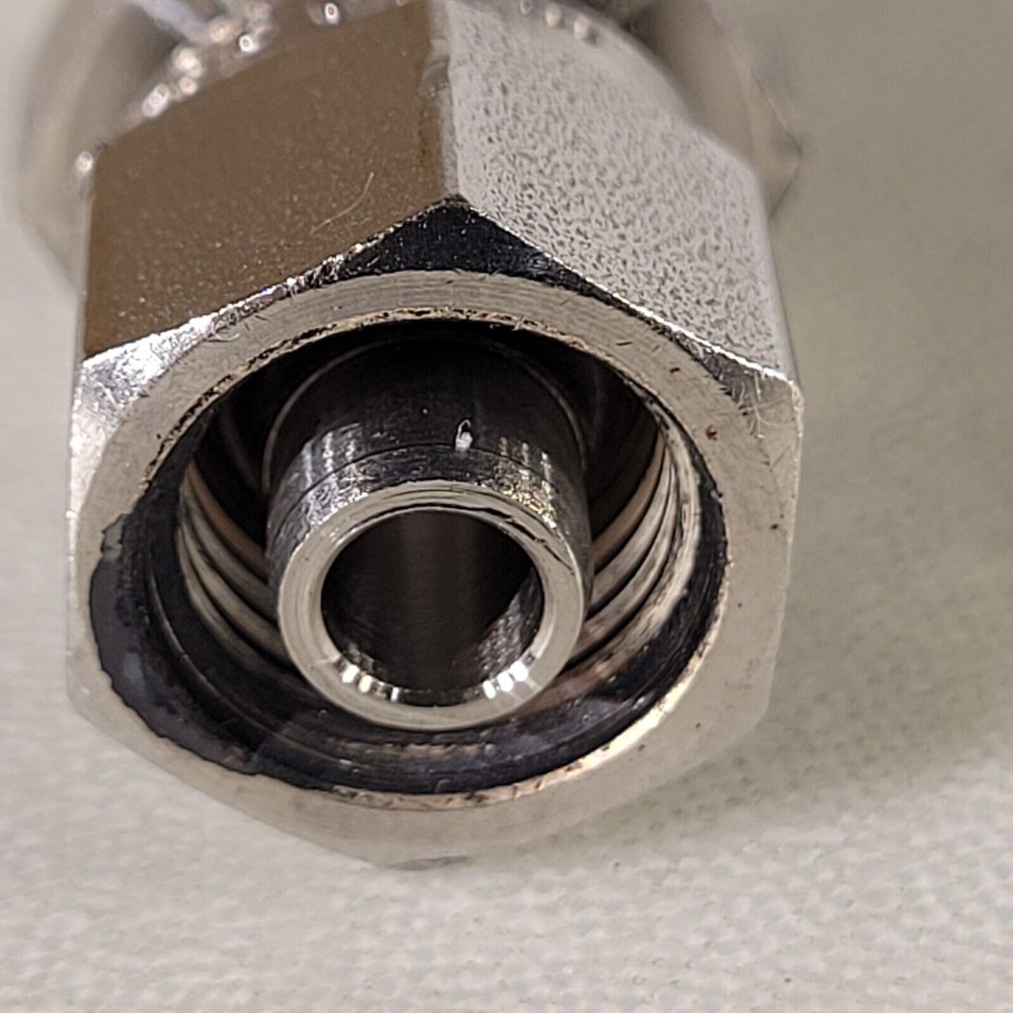 Swagelok 1/4" Female To 3/8" Male Adapter Nipple Straight