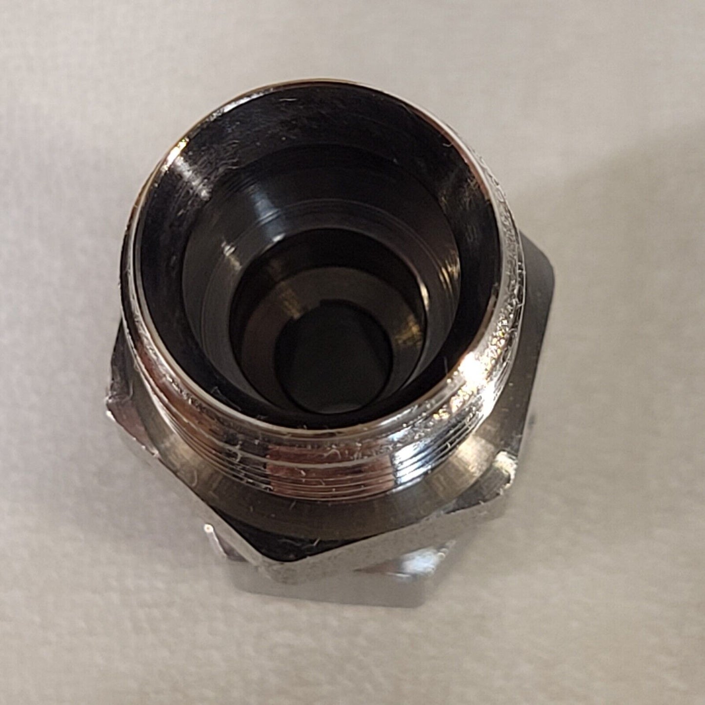 Swagelok 1/4" Female To 3/8" Male Adapter Nipple Straight