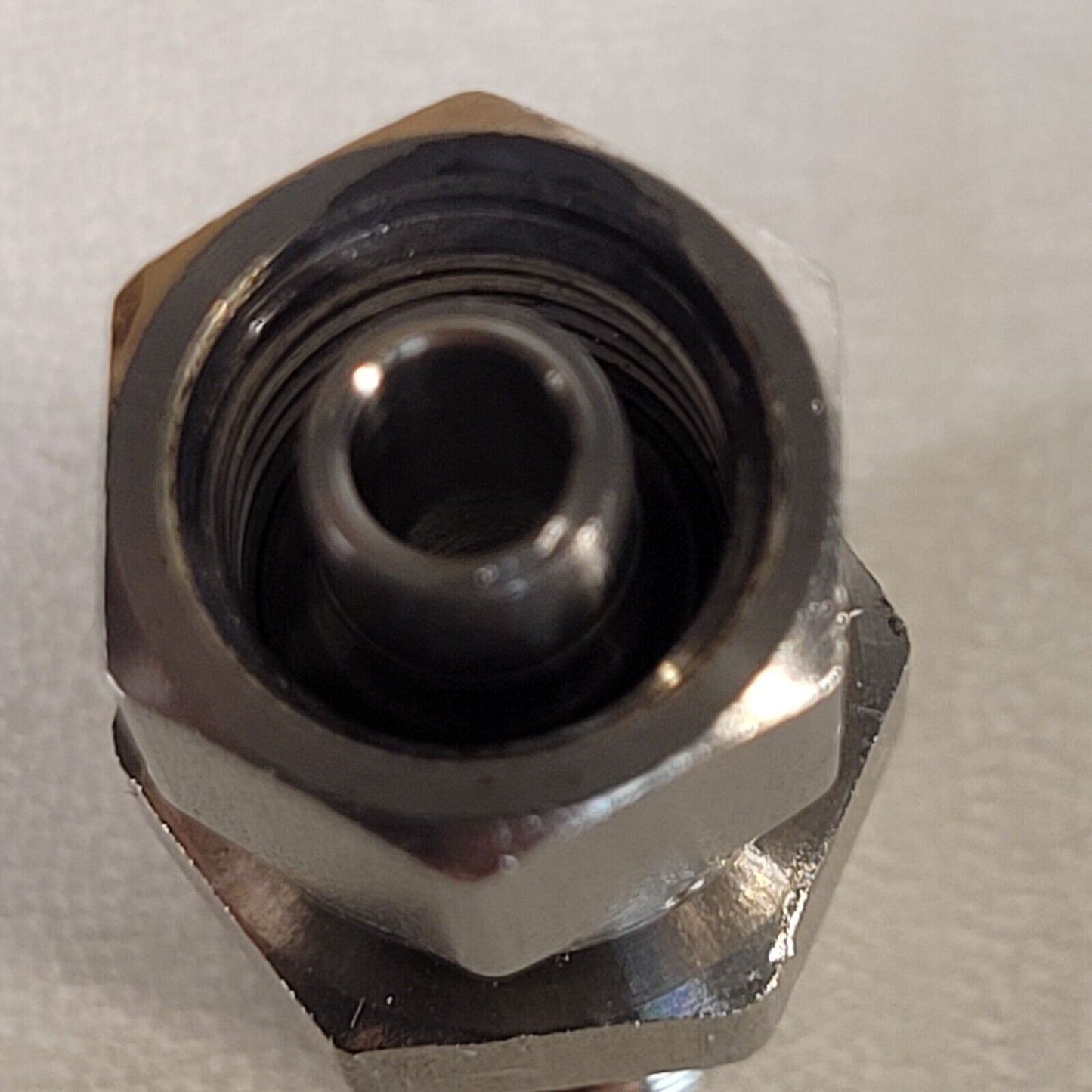 Swagelok 1/4" Female To 3/8" Male Adapter Nipple Straight