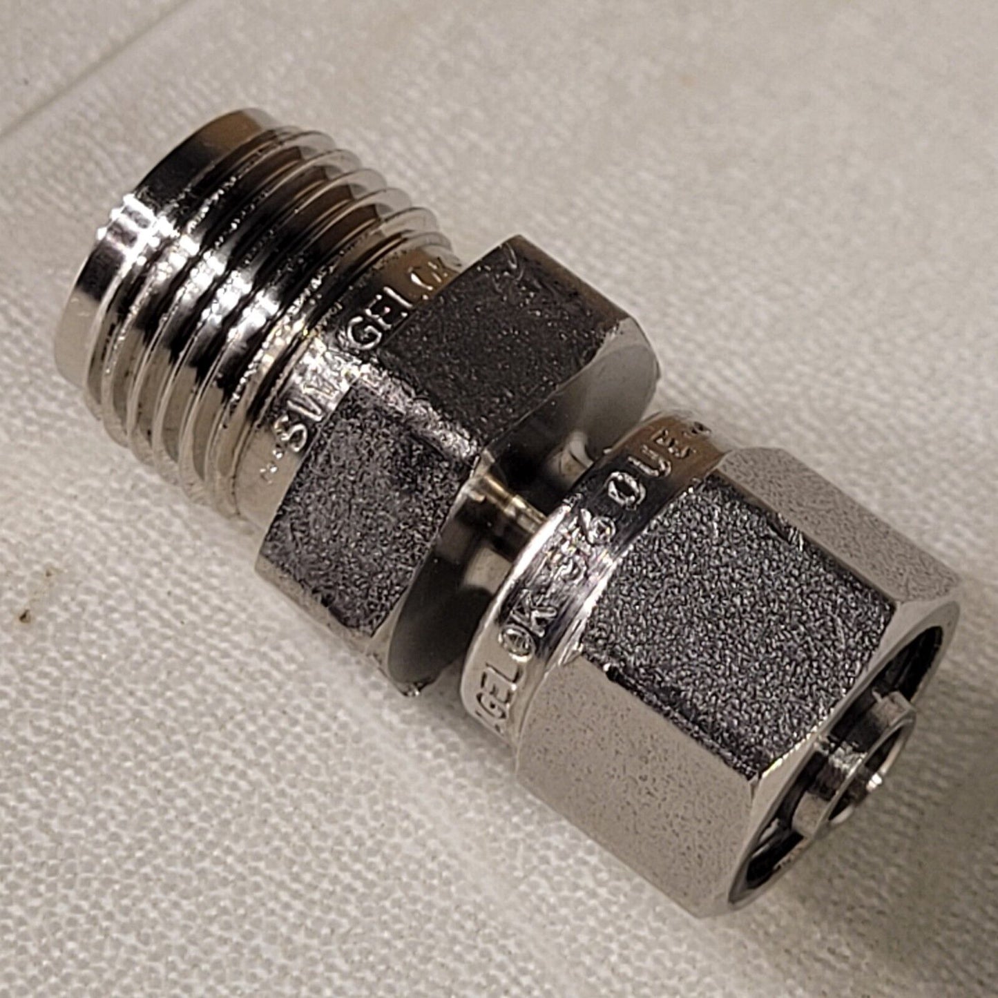 Swagelok 1/4" Female To 3/8" Male Adapter Nipple Straight