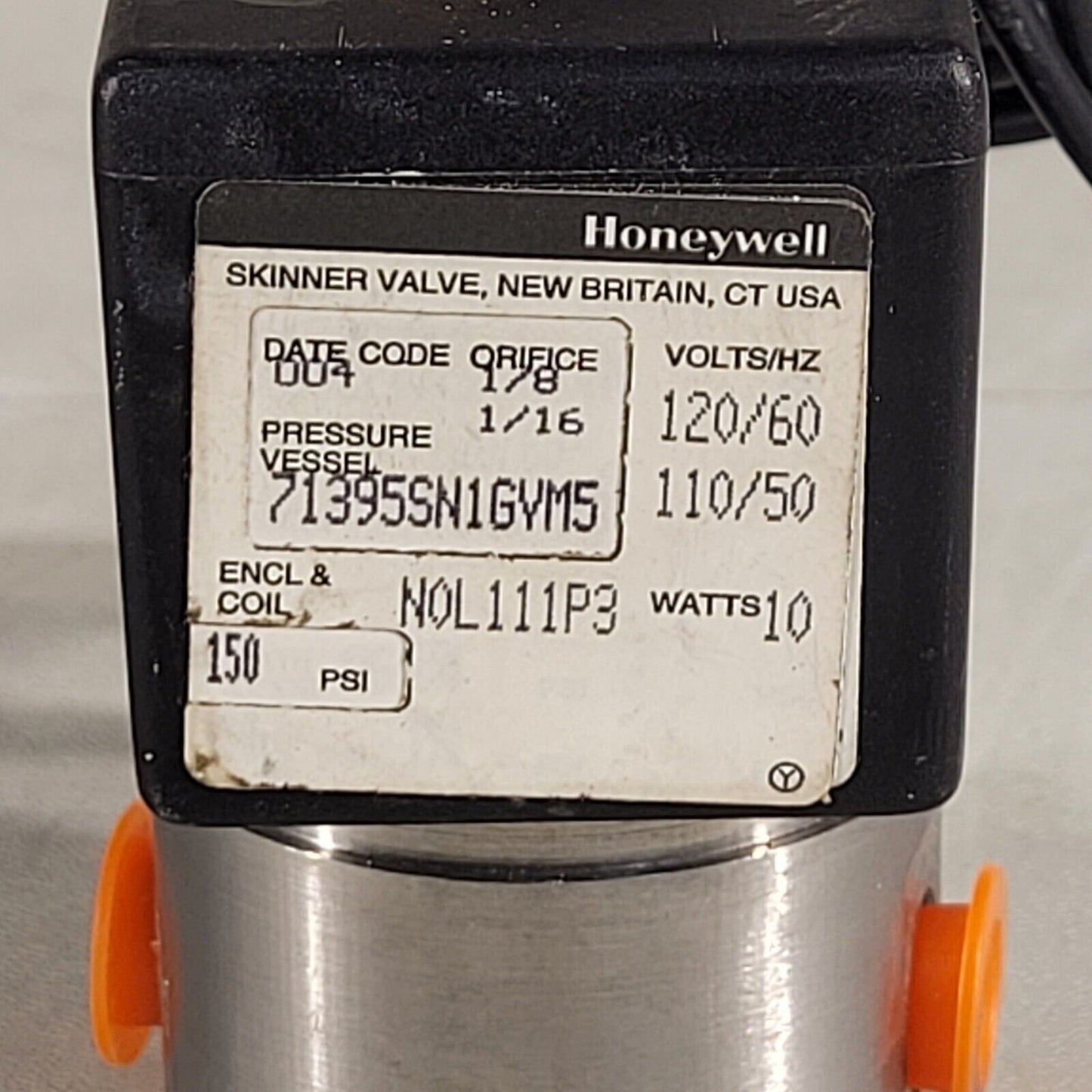 Honeywell 71395SN1GVM5 Solenoid Valve 3-way NC 1/8" 1/16" 120VAC 150PSI
