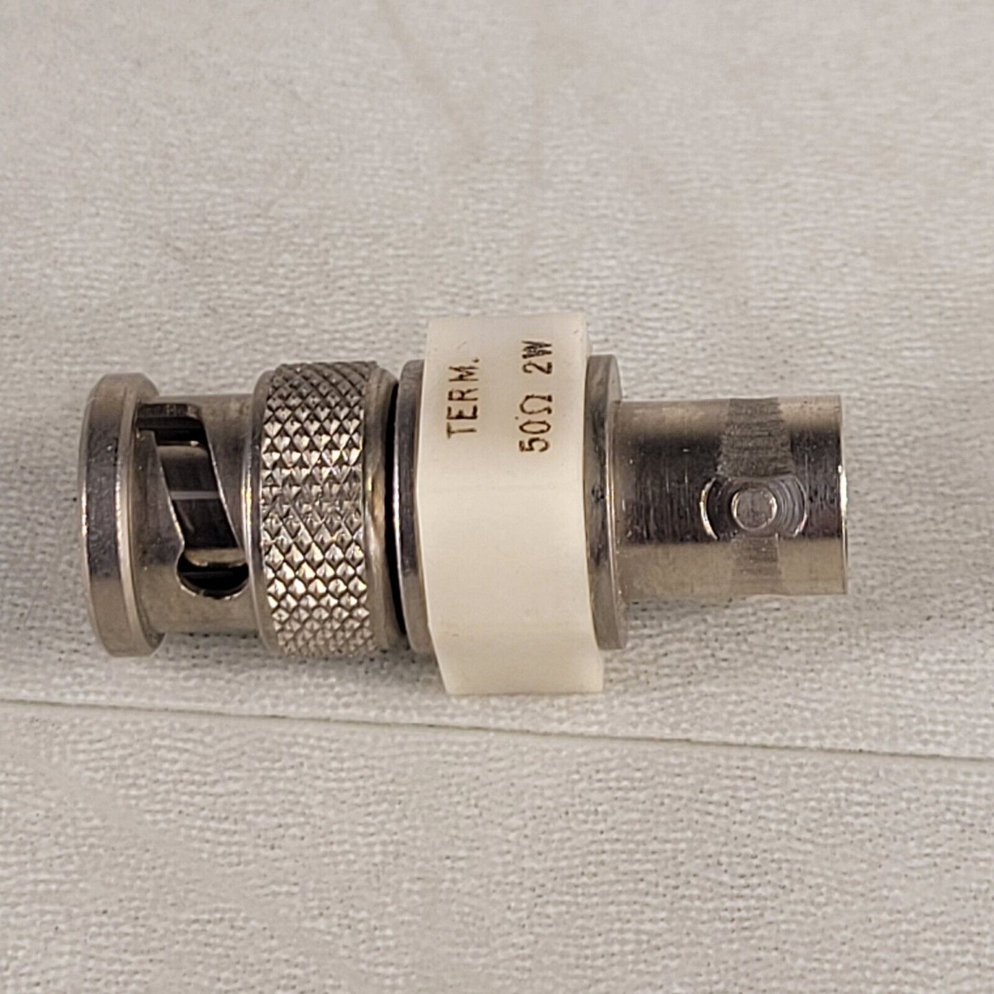 Tektronix  011-0049-01 50 Ohm 2 Watt BNC Feedthrough Termination