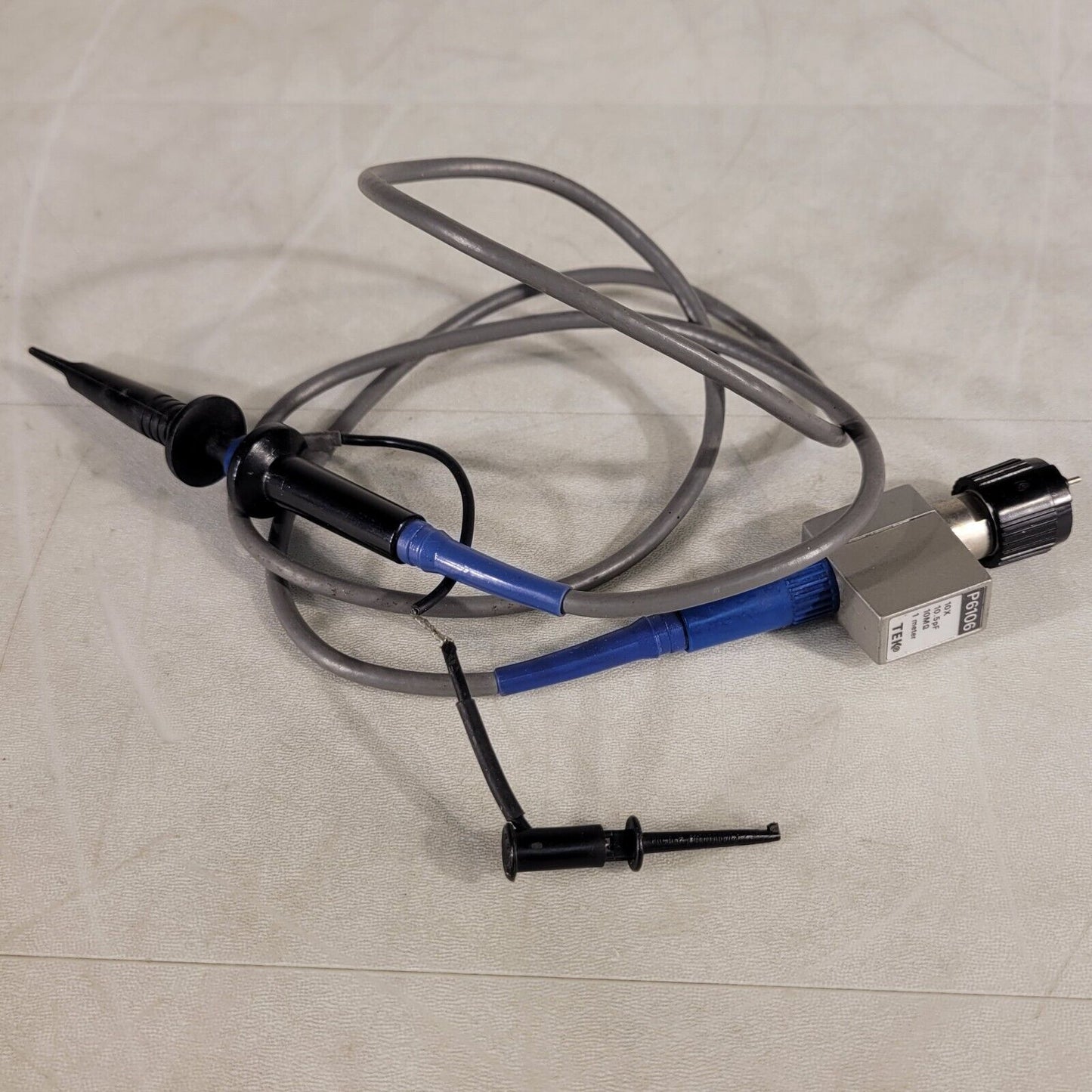 Tek P6106 10X 10.5pF 10M Ohm Oscilloscope Probe 1 Meter