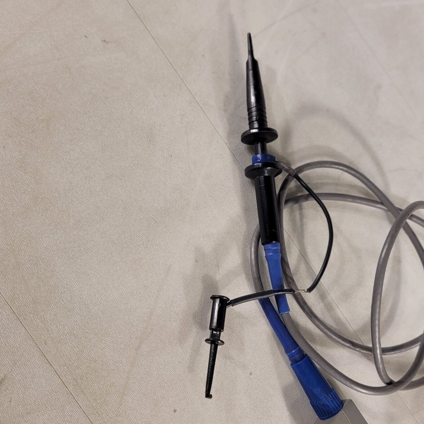 Tek P6106 10X 10.5pF 10M Ohm Oscilloscope Probe 1 Meter