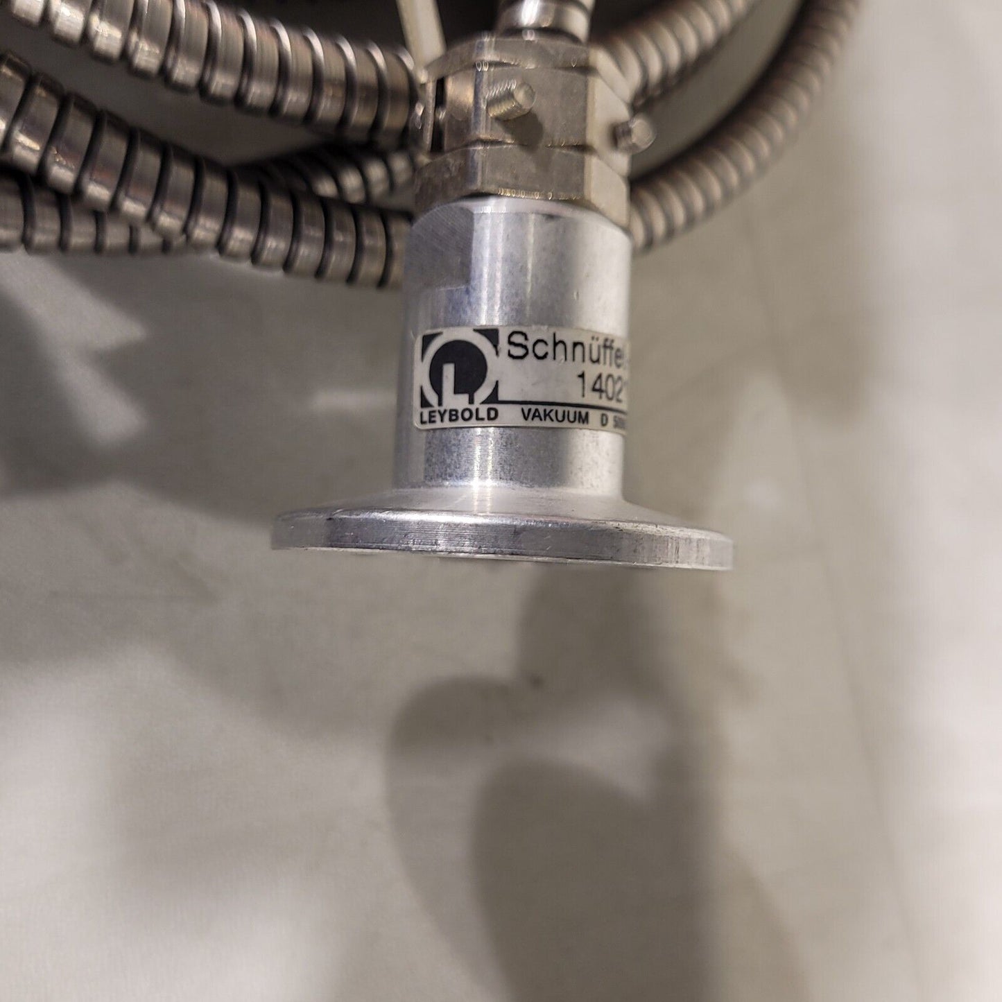 Leybold 14021 Schnuffel Ltg Leak Sniffer Vacuum D 50963 KF25 NW25 High Vacuum