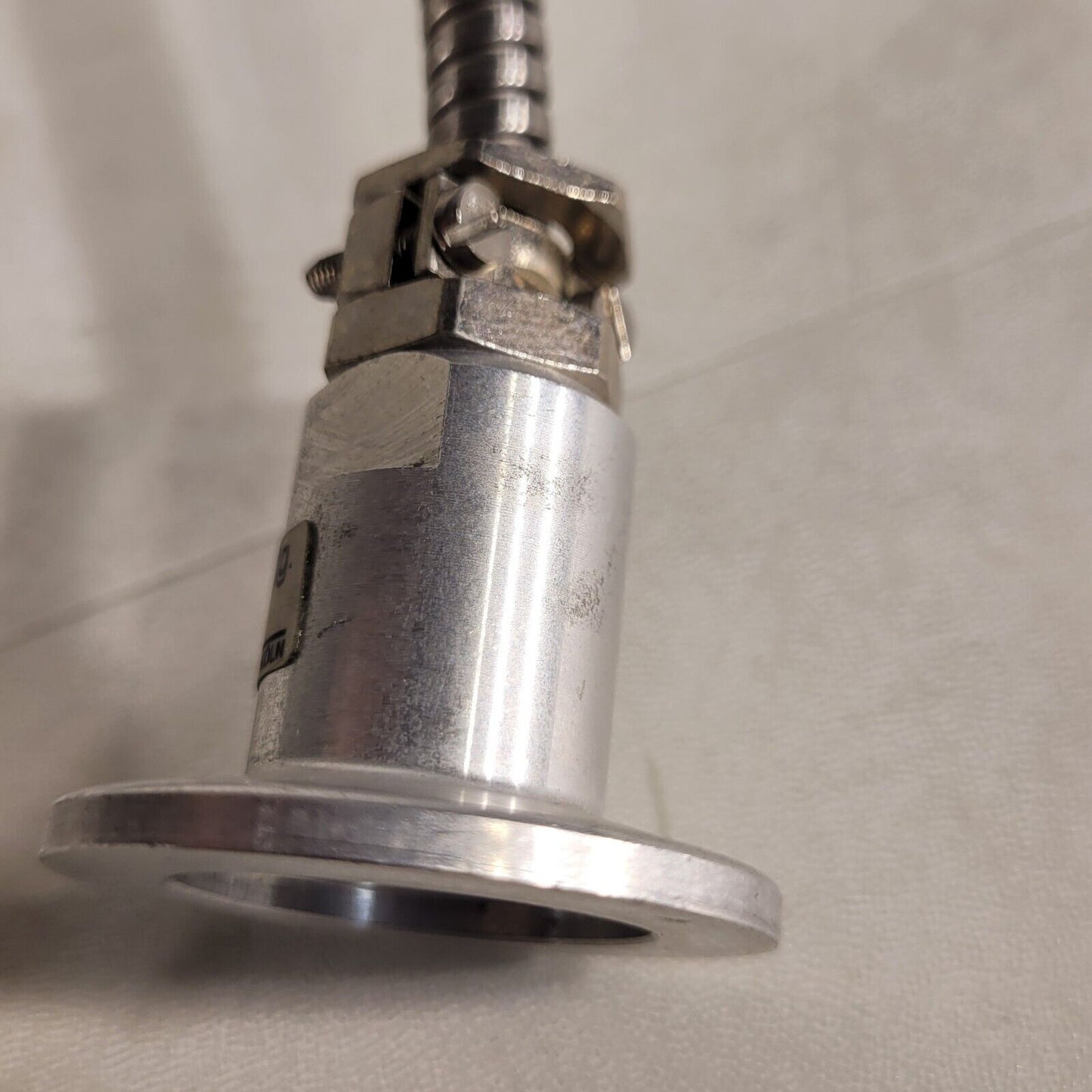 Leybold 14021 Schnuffel Ltg Leak Sniffer Vacuum D 50963 KF25 NW25 High Vacuum