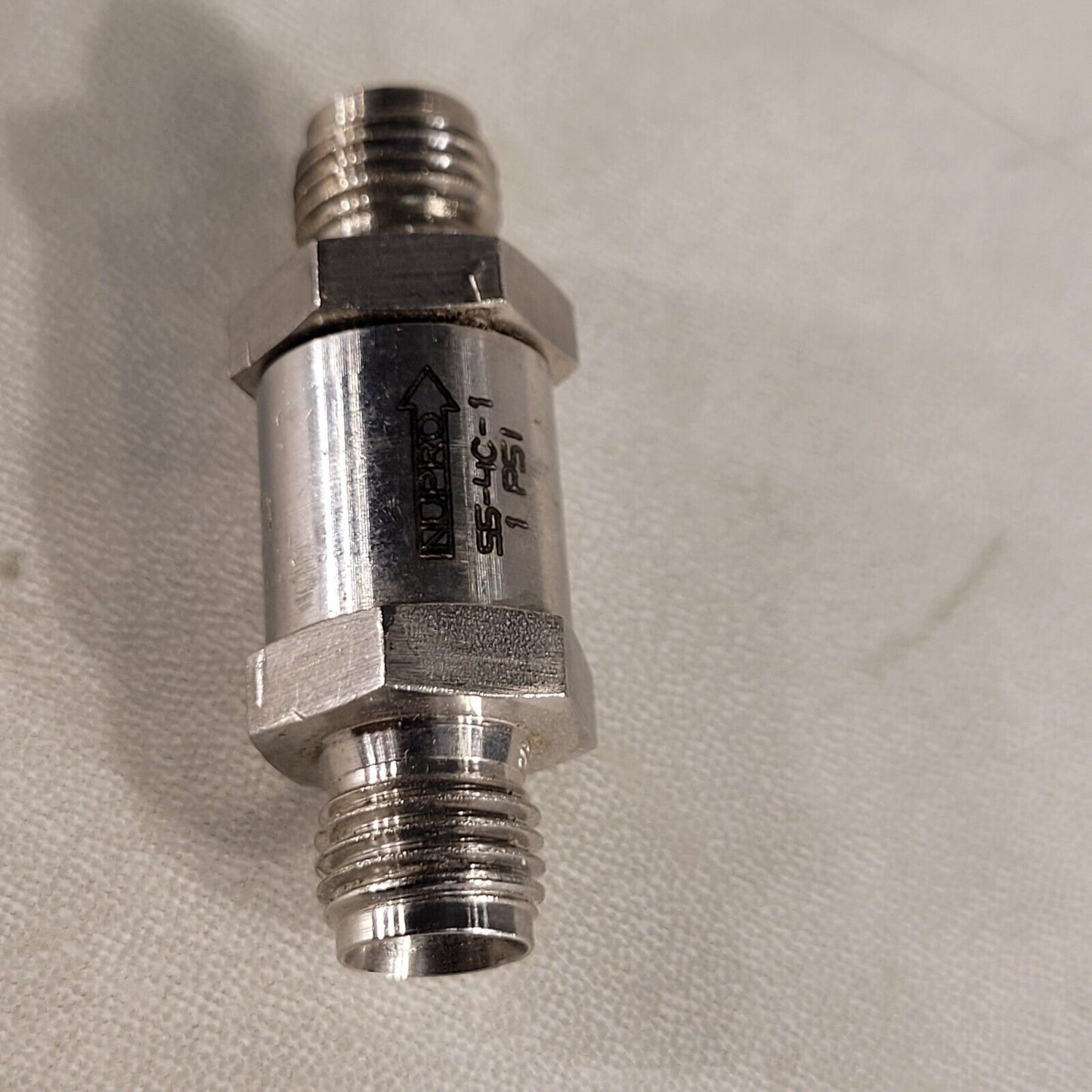 Nupro SS-4C-1 Check Valve 1 PSI 1/4" Swagelok Poppet Directional Flow