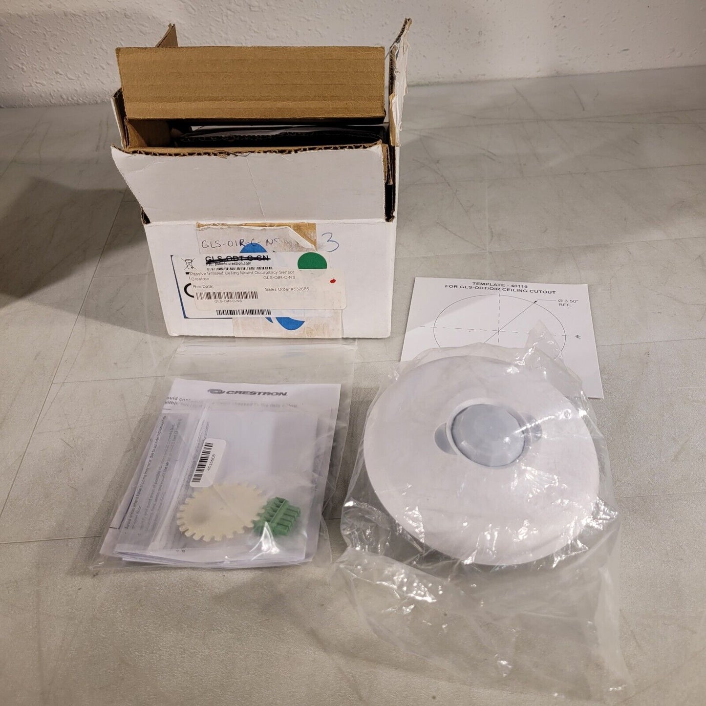 Crestron GLS-OIR-C-NS  Passive IR Ceiling Mount Occupancy Sensor 6505233