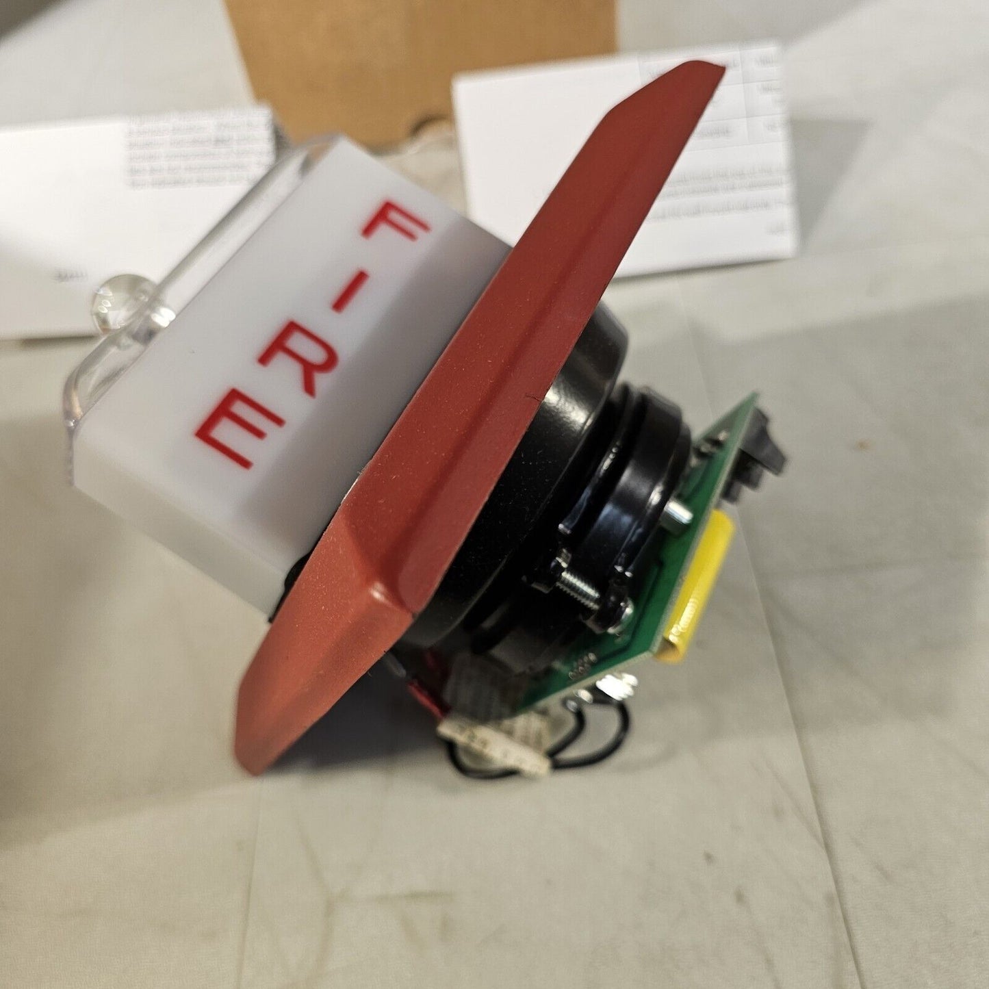 Faraday FOS 2606L-W-14-70V Flush Speaker Strobe Candela Red Fire Alarm NOS 2606