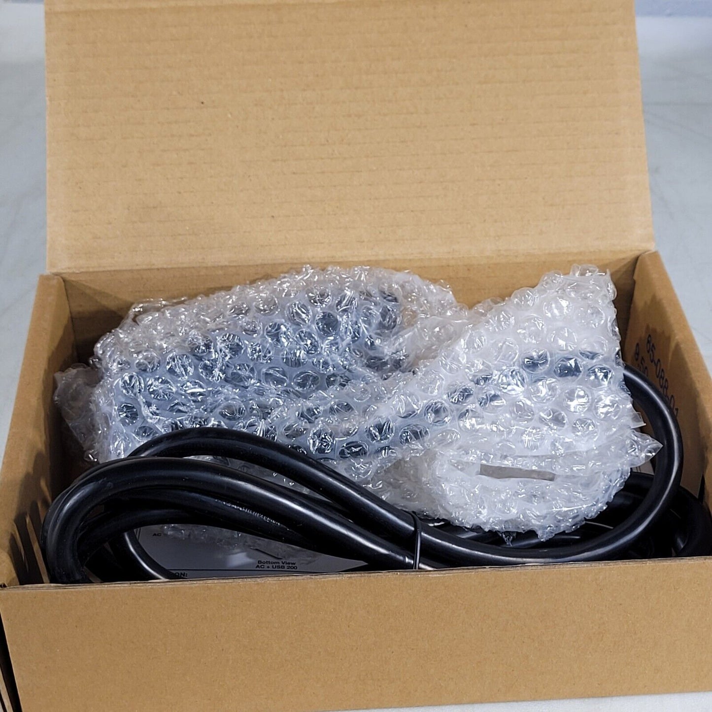 Extron 60-1385-01 Electronics AC 102 US Outlets Powe Module