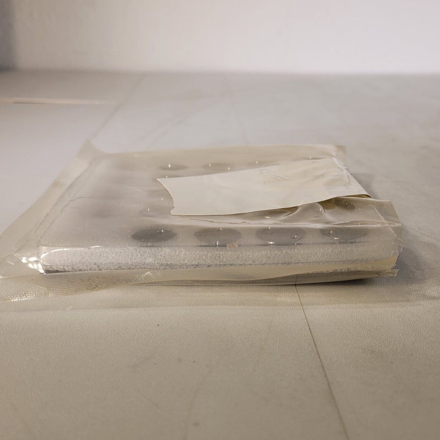 Kinik EP1CG-1811060 Pack Of 20 DiaGrid Pad Conditioners Size 20x7mm 10254394