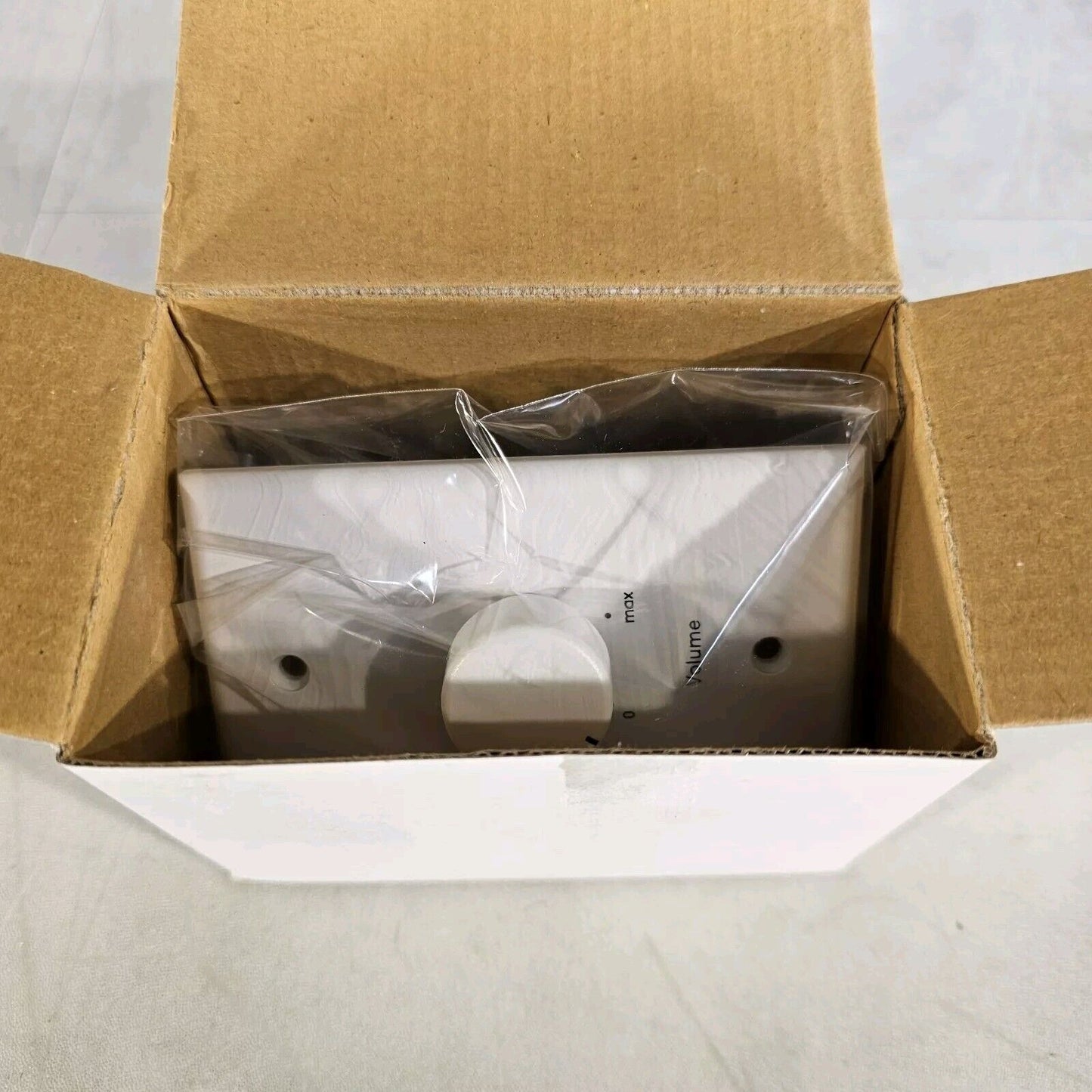 Lowell Gang Speaker Volume Knob Attenuator with White Wall Plate 25LVC SW 25W