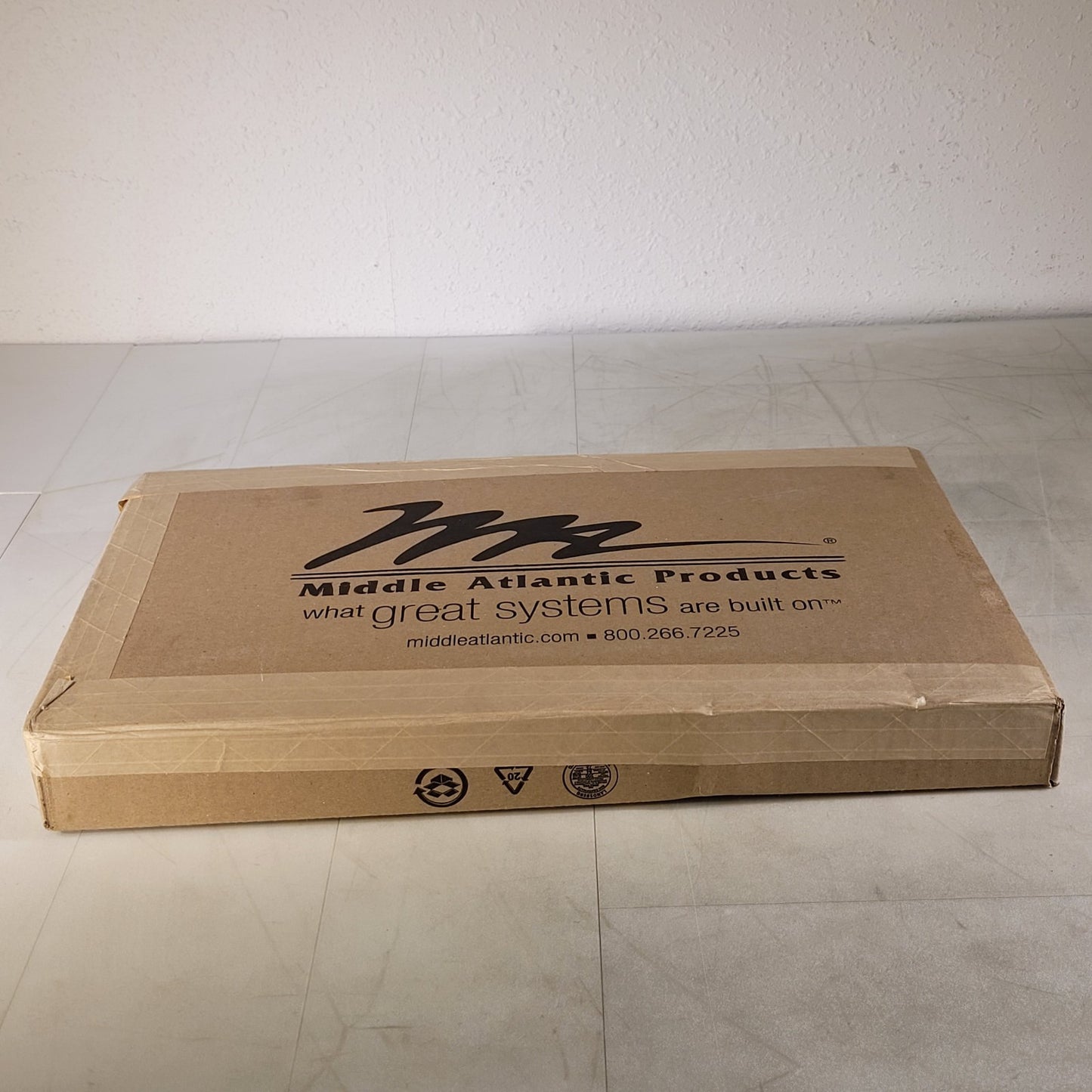 Middle Atlantic HR-UMS1-11.5  Universal Mounting Multi Shelf 11.5" Depth