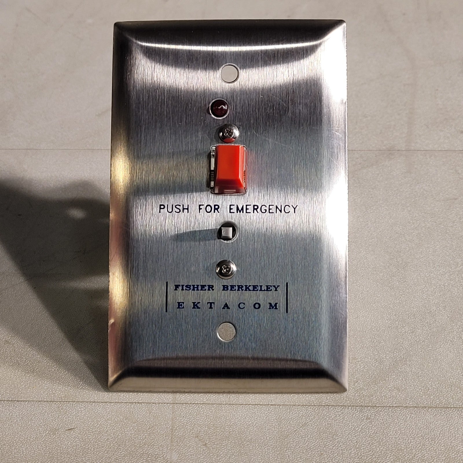 Ektacom HSE-1 Push To Call Nurse Switch B02756-05 Fisher Berkeley – Lab ...
