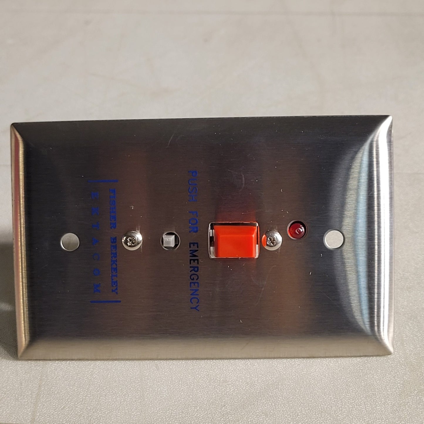 Ektacom HSE-1 Push To Call Nurse Switch B02756-05 Fisher Berkeley