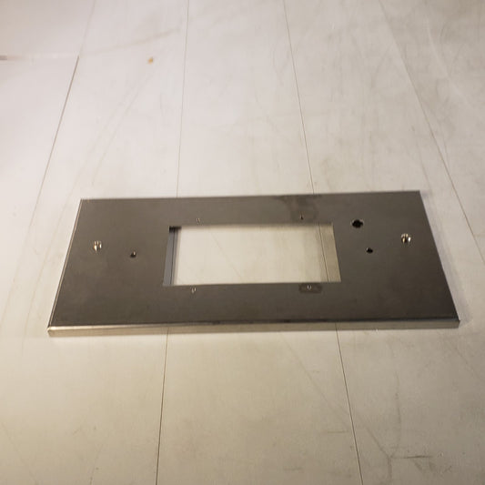 Fisher Berkeley FA-HGX-5 Faceplate Mounting Plate 23 B00070-00 Duplex