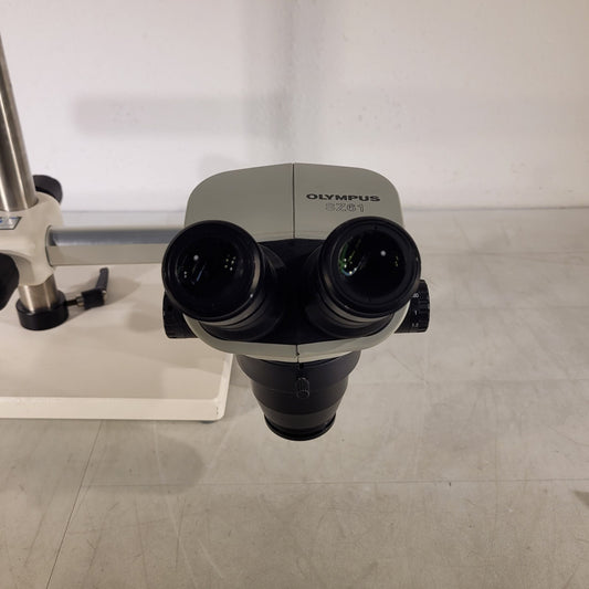 Olympus SZ61 Stereozoom Microscope 7-45x on Diagnostic Dual Arm Ball Stand
