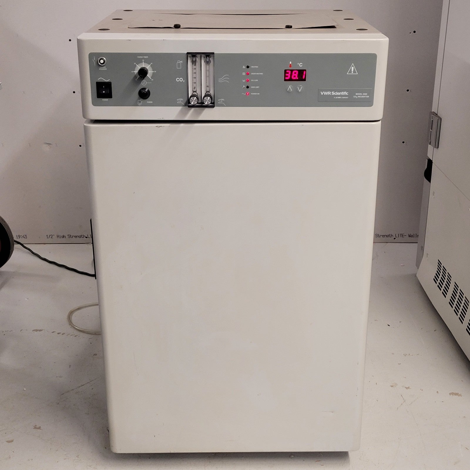 VWR Shel 2200 CO2 Incubator Water Jacketed 9150526 Max Temp 50°C Teste ...