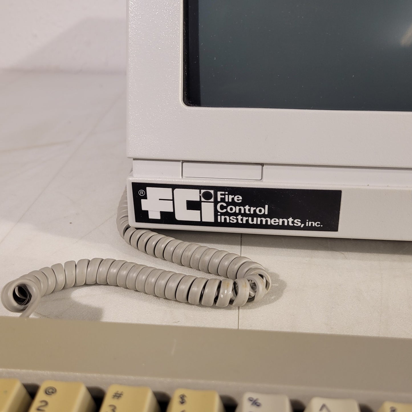 Vintage FCI Wyse Technology WY-30 Monitor 1985 w/ Original Mechanical Keyboard