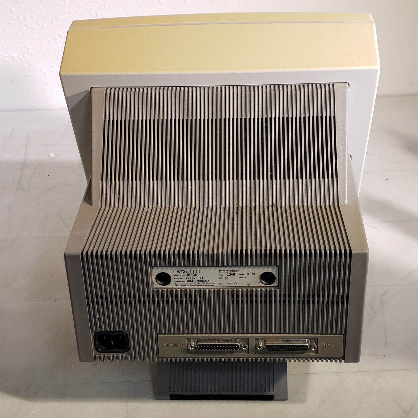 Vintage FCI Wyse Technology WY-30 Monitor 1985 Computer Terminal CRT