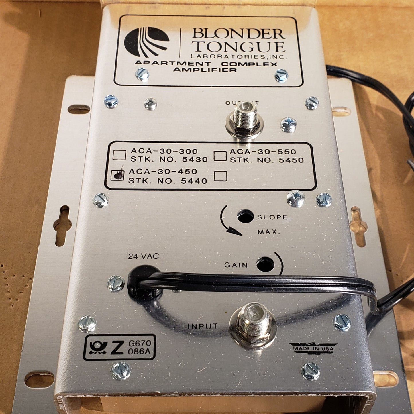 Blonder Tongue ACA-30-450 Apartment Complex Amplifier 5440 Temperature Stability