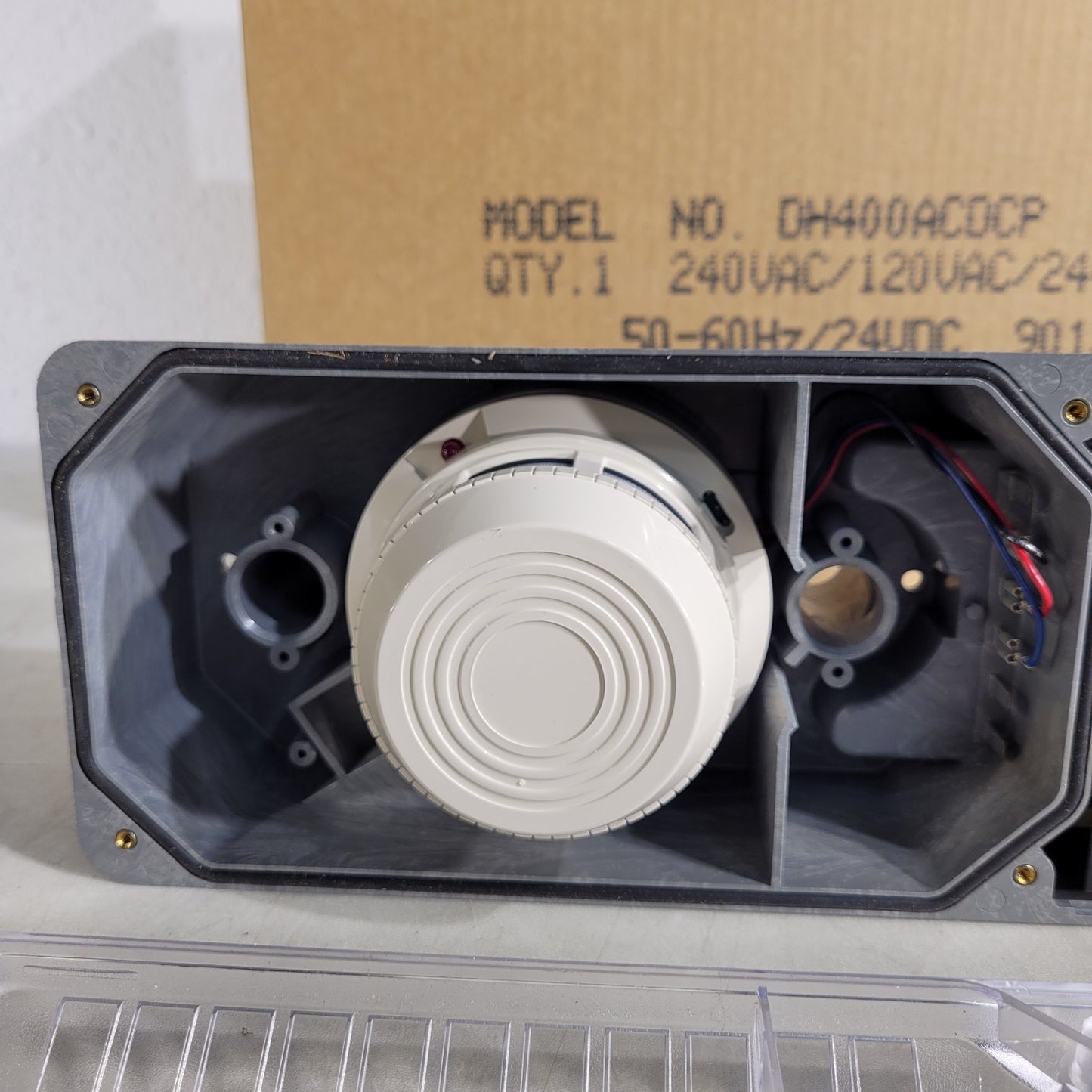 System Sensor DH400ACDC Smoke Duct Detector w/ 2451 Smoke Detector Head