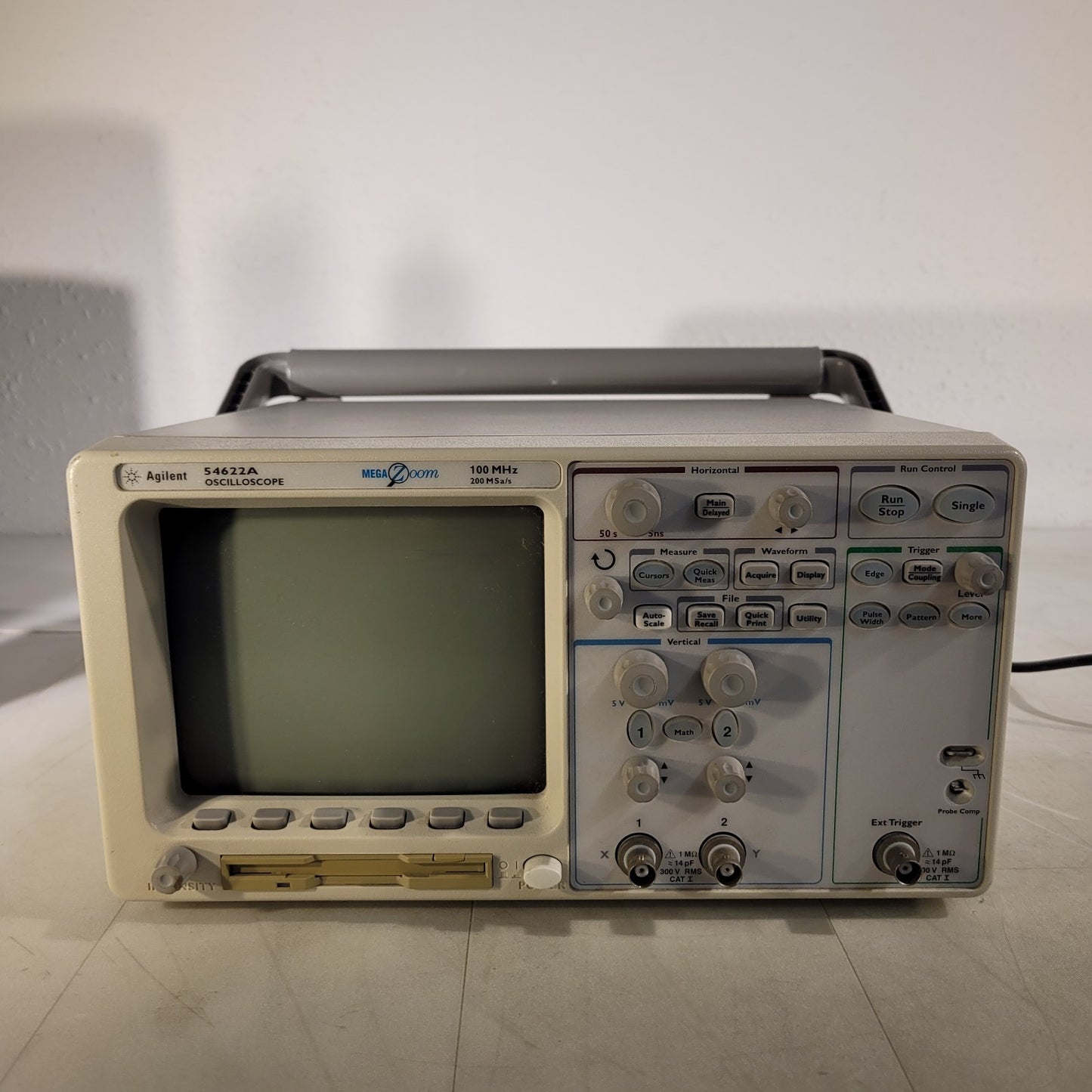 Agilent 54622A Oscilloscope Digital 100Mhz 2 Channels