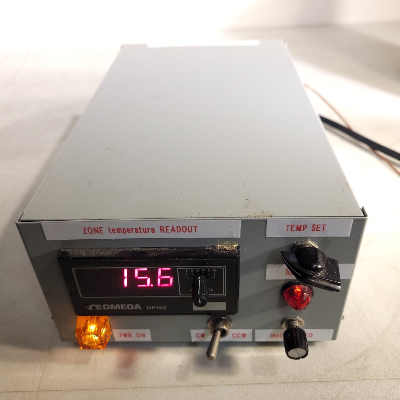 Omega DP462 Temperature Controller Process Box with Probe – Lab ...